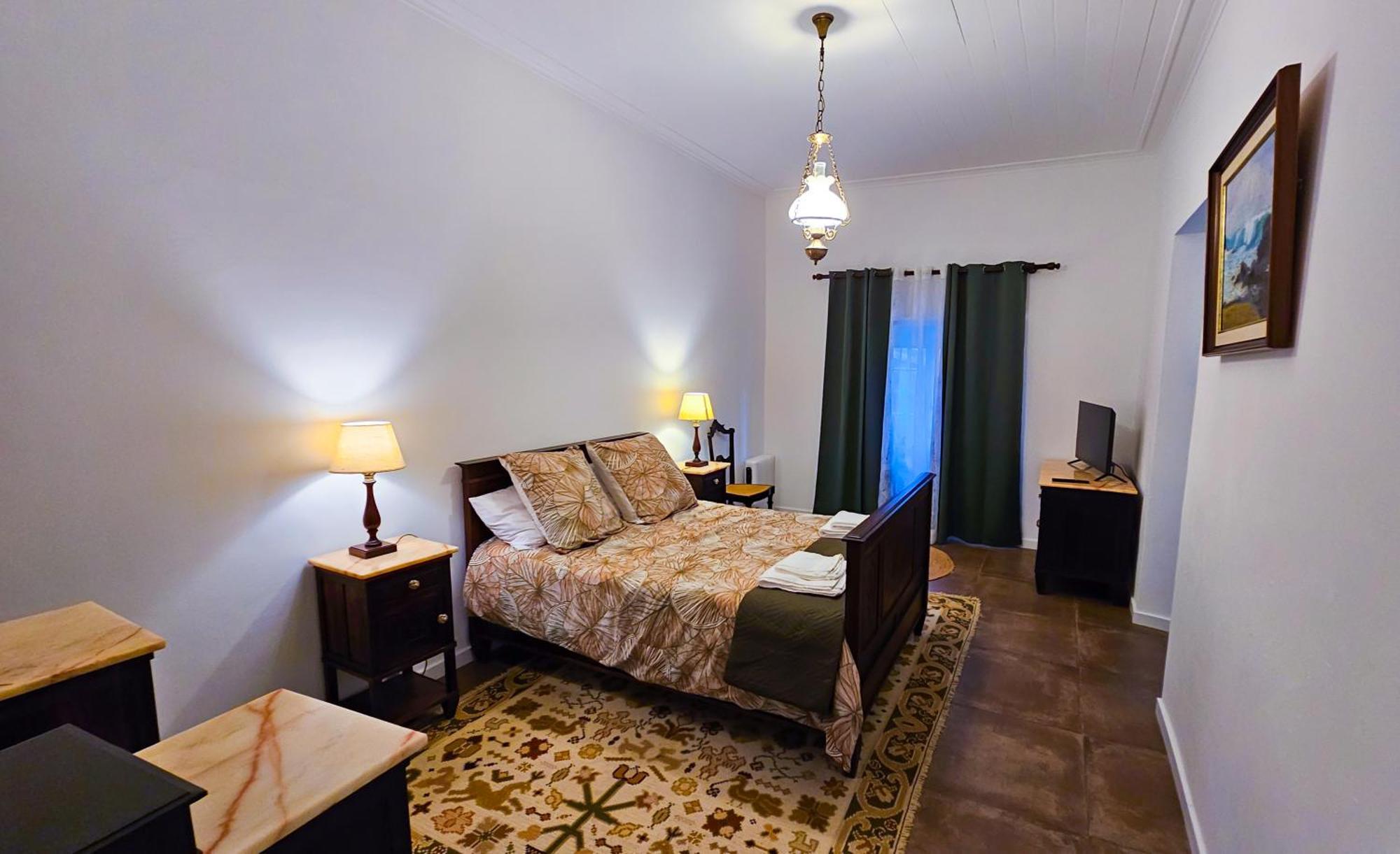 Casa Da Abelheira * Ponta Delgada (Sao Miguel)